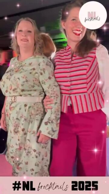 Happy at @nlfrocktails! Samen met leerlingen, cursisten en collega’s @cottoncandy_nl  @tesseltie Marinda, @modeatelier_yo_creo en @birgit_koper 

Al ons last minute werk geslaagd, bijna alle draadjes weggeknipt, afwerking van de binnenkant komt later wel, stress stress, leuke avond 😅🥳

@danckaertsmodevakscholen  #onlinenaaicursus #naailes #naaicursus #leernaaien #learntosew #naaienvoorbeginners #naaienvoorgevorderden #oplesbijstudiodotter #teamstudiodotter #sewing #naaienisleuk #hobby #creative #creatief #sewover30 #sewover40 #sewover50 #sewover60 #sewsewsew #sewingaddict  #iwearwhatisew #isewmyownclothes #isewwhatiwear