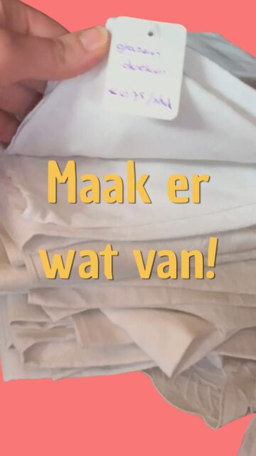 Wat ik zie in een stapel servetten van @vintagehier? Kijk even mee! 

#upcycling #upcyclersofinstagram #vintage #sewing