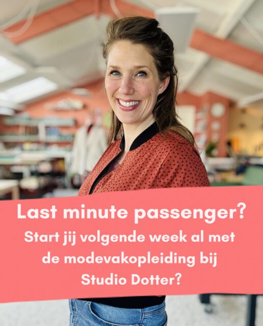 Te gek dit: er is zoveel last minute animo voor de Costumière opleiding die komende week start, dat ik een extra groep kan maken! Daar is nu nog plek vrij, dus als jij ook nog snel aan boord wil, plan ik graag een startgesprek met je in en kun je volgende week woensdag al starten met het begin van jouw carrière als modeontwerper! 😃 Je volgende kans om te starten is in februari 2028… 

Ga naar studiodotter.nl/costumiere, lees meer en geef je op. 

#modevakopleiding #danckaertsmodevakscholen #modeontwerper #costumiere
