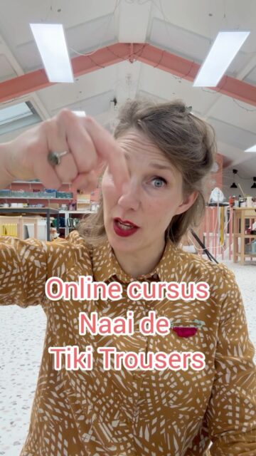 Gebruik kortingscode Tiki10 en je krijgt €10 korting, bovenop het gratis patroon! 🎉 Geldig tot 1 oktober.

@notches_patterns #tikitrousers #naaienvoorbeginners #lerennaaien