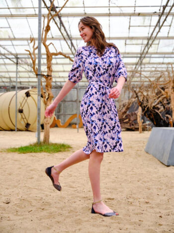 Blue and Pink Tie Dye - viscose stof