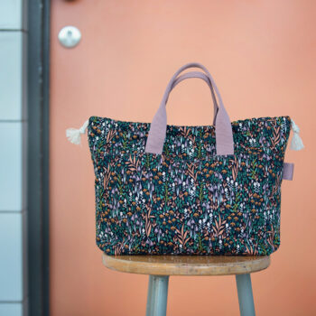 Tiny Flowers Zwart - katoencanvas gabardine twill stof